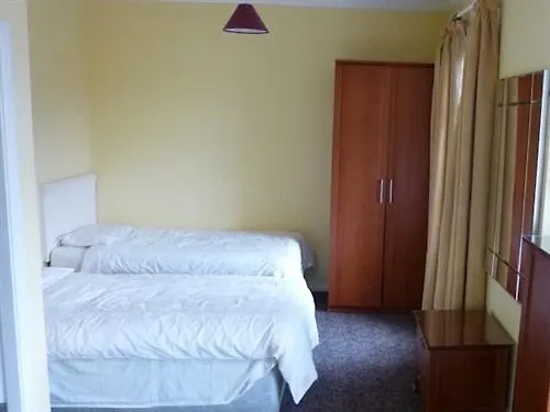 Acton Lodge Guesthouse