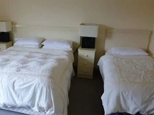 Bed & Breakfast Acton Lodge Guesthouse