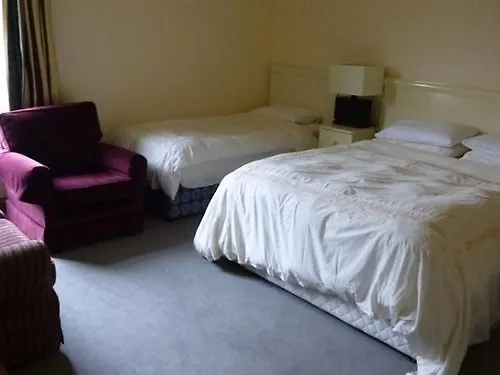 Acton Lodge Guesthouse Bed & Breakfast
