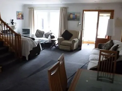 Acton Lodge Guesthouse 3*, Cork Ireland